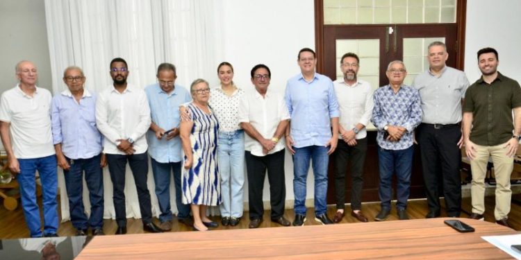 Secretário Vinícius Ferro Recebe Sindicatos em Diálogo Sobre Contas Públicas e Demandas Fiscais