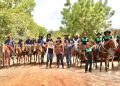 Bruna Pessoa prestigia a tradicional Cavalgada da Família Barbosa em Olho d’Água das Cunhãs