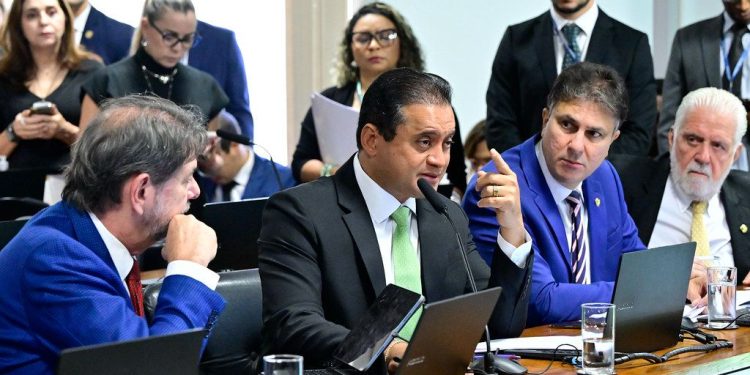 Sabatina de Jorge Messias é antecipada a pedido de Weverton