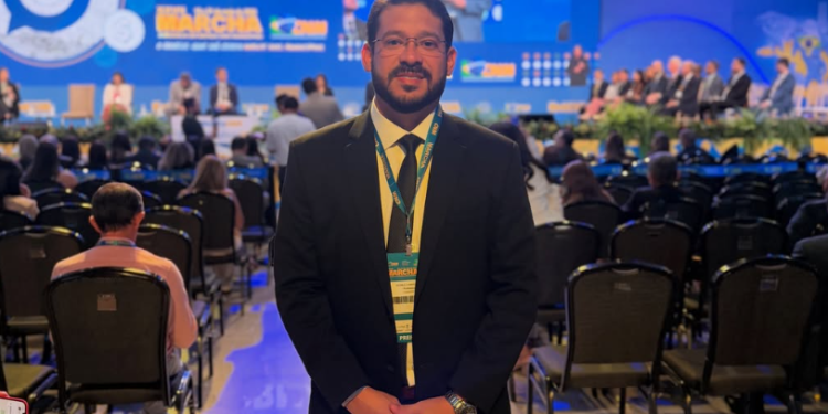Romulo Marques em Brasília por novas demandas para Cajapió