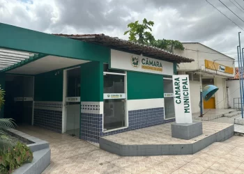 Vereadores denunciam supostas irregularidades e pagamentos suspeitos na Câmara de Arari