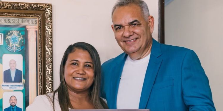 Júnior Viana recebe título de cidadão no município de Cedral
