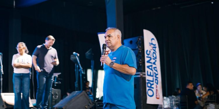 Encontro reforça apoio às pré-candidaturas de Júnior Viana e Vinícius Ferro
