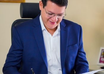Após passagem exitosa na SEPLAN, Vinícius Ferro disputa vaga na Câmara Federal