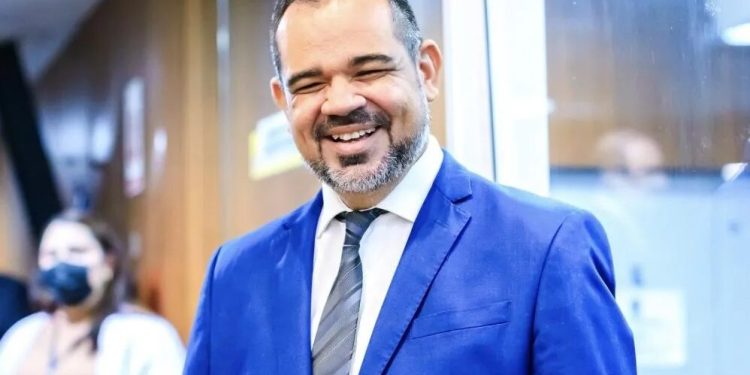 TJMA manda prefeito João Carlos voltar ao comando de Buriticupu