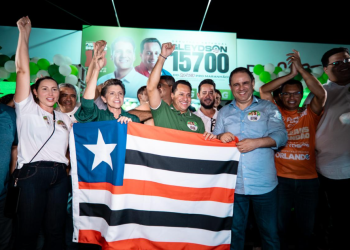 O sucesso da inauguração do comitê de São Luís de Gleydson Resende