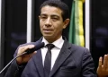 Pastor Gil renuncia à candidatura à Câmara após condenação no STF