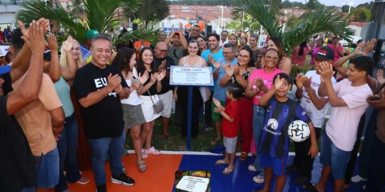 Paço do Lumiar/MA: Prefeito Fred Campos entrega Praça do Residencial Maria Firmina
