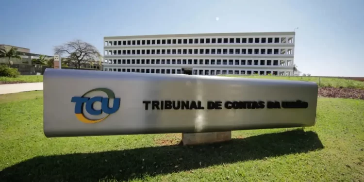 Saiba quem são os gestores e ex-gestores com contas rejeitadas pelo TCU