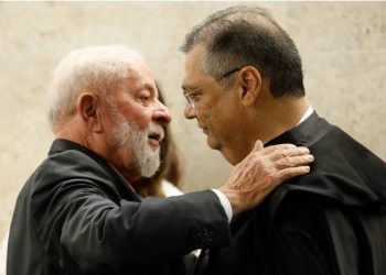 Lula reclama de atuação de Flávio Dino em sessão sobre Alexandre de Moraes no STF
