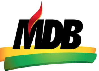 Maioria dos diretórios do MDB vai com Flávio Bolsonaro, o do MA vai com Lula